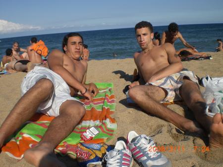 LKHL3DA DIMA  HADI HIYA  FI KHTRE NAS WAHRANE